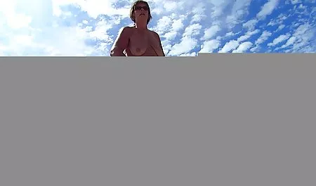 Nadia Hilton Hot Anal et baise titty tu kif video x - par LTM