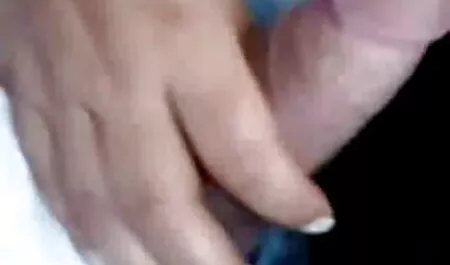 Brunette des videos porno allemand bbw arriver baisée